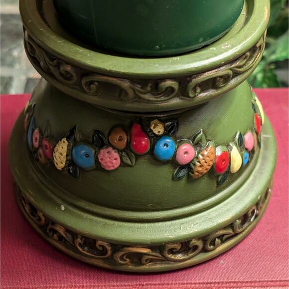 Ceramic Green Vintage Candleholder with Fruit Garland Enesco Inarco Napco X-8384 - Picture 4 of 10